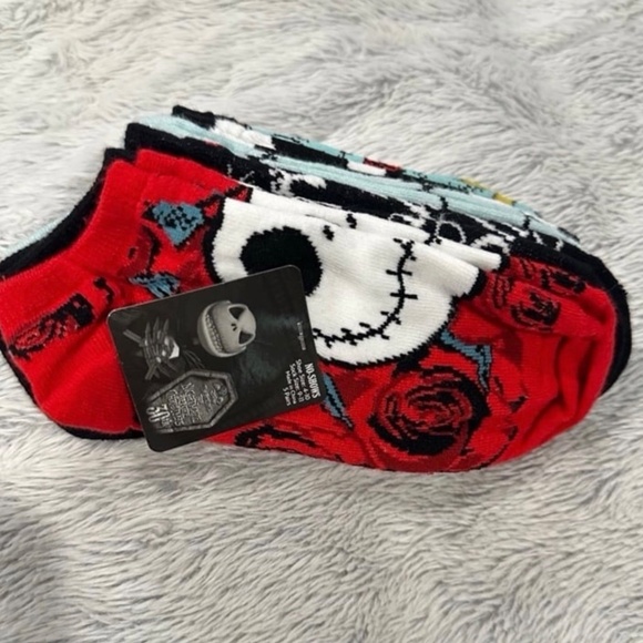 NEW Disney The Nightmare Before Christmas Jack Skellington Plush & socks bundle - Picture 7 of 9